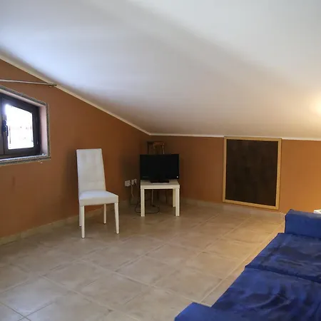 La Luce Del Sole Apartment *